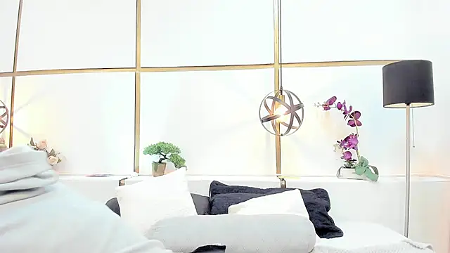 Snapshot of BrendaCantorel chatting on April 2026 11:59:02 AM BrendaCantorel online show from April 2026 11:59:02 AM