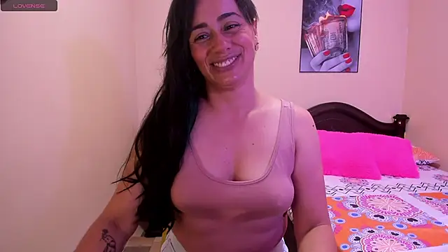 Snapshot of sara_florez12 chatting on April 2026 12:29:02 PM sara florez12 online show from April 2026 12:29:02 PM