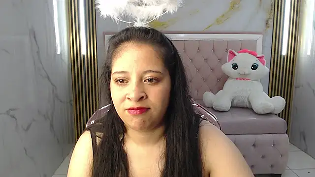 sara tellez s online show from March 2026 03:11:02 AM