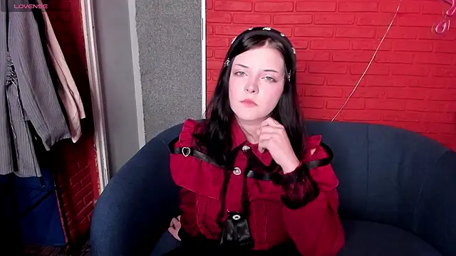 Snapshot of EsterTwilight chatting on March 2026 03:50:01 PM EsterTwilight online show from March 2026 03:50:01 PM