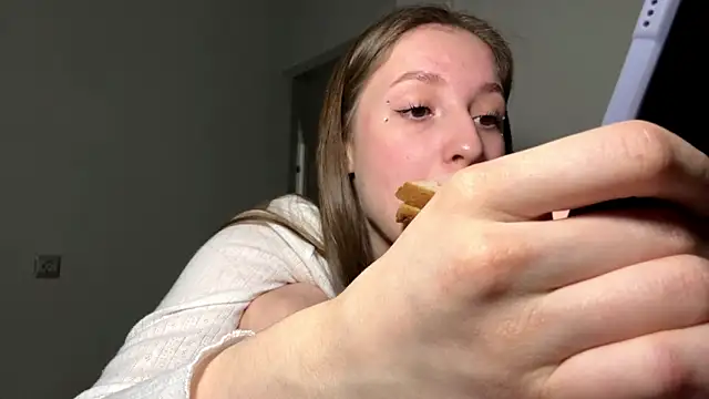 Snapshot of Sweet_Pussy_Girl chatting on March 2026 12:44:02 PM Sweet Pussy Girl online show from March 2026 12:44:02 PM