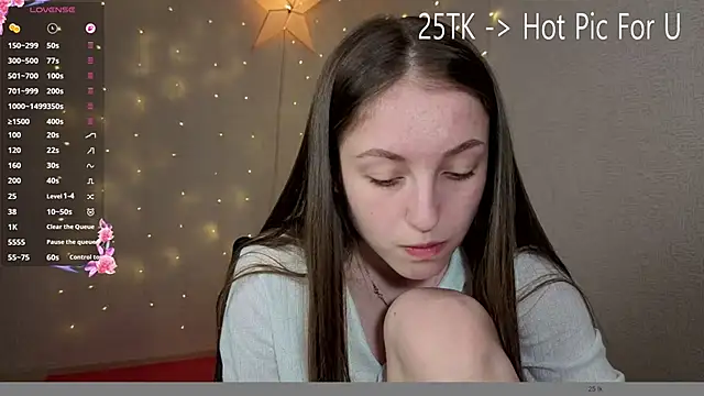 Snapshot of Sweet_Pussy_Girl chatting on April 2026 11:49:01 AM Sweet Pussy Girl online show from April 2026 11:49:01 AM