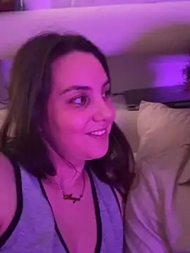 Magentavixen21 online show from March 2026 03:21:01 AM