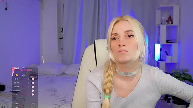 Myfeet inyourmouth online show from April 2026 06:08:02 PM