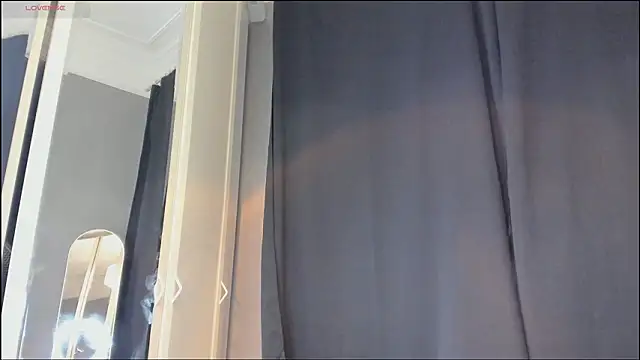 Snapshot of mint_ray chatting on March 2026 03:35:02 PM mint ray online show from March 2026 03:35:02 PM