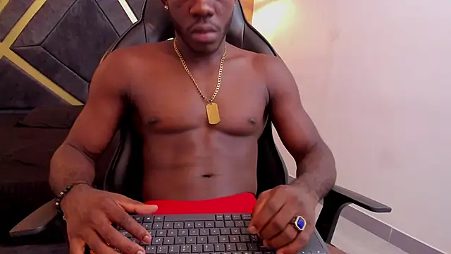 Oliver Laurent  online show from March 2026 12:36:02 AM