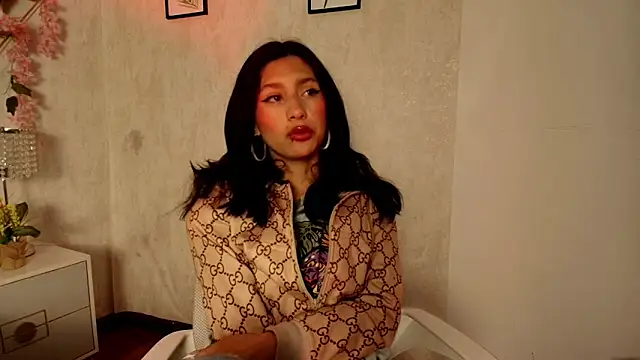 Snapshot of Madii_ chatting on March 2026 12:33:01 PM Madii online show from March 2026 12:33:01 PM