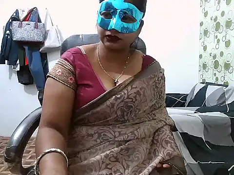 Snapshot of hard_to_do__ chatting on March 2026 05:28:01 PM hard to do online show from March 2026 05:28:01 PM