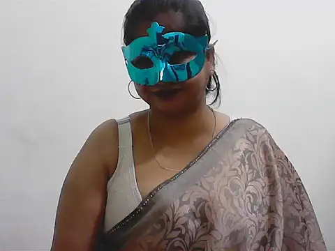 Snapshot of hard_to_do__ chatting on April 2026 05:11:01 PM hard to do online show from April 2026 05:11:01 PM