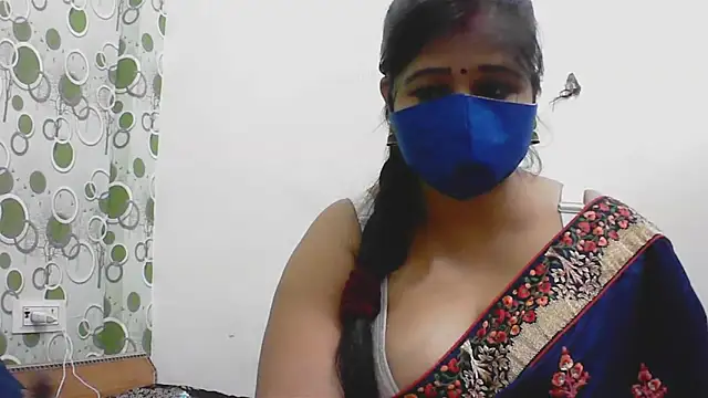 Snapshot of hard_to_do__ chatting on April 2026 06:10:01 PM hard to do online show from April 2026 06:10:01 PM