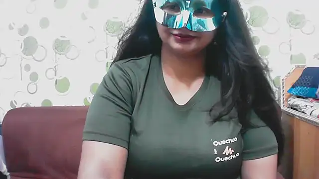 Snapshot of hard_to_do__ chatting on May 2026 03:18:01 PM hard to do online show from May 2026 03:18:01 PM
