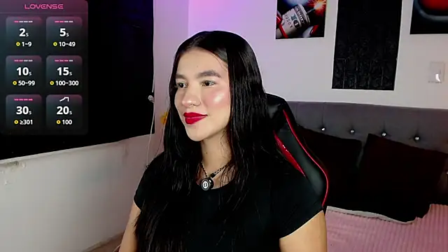 Snapshot of Victoria_Rous chatting on March 2026 04:44:02 PM Victoria Rous online show from March 2026 04:44:02 PM