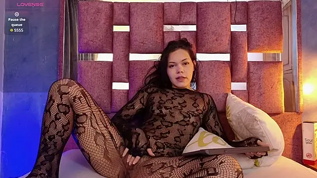 miss merly 01 online show from April 2026 12:12:01 PM