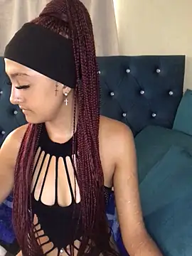 Snapshot of CuteBubbles13th chatting on April 2026 03:38:02 PM CuteBubbles13th online show from April 2026 03:38:02 PM