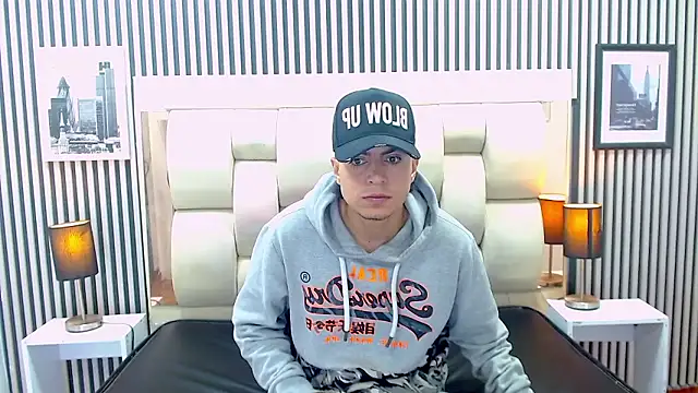 Snapshot of Alex_Wolft chatting on March 2026 11:49:02 AM Alex Wolft online show from March 2026 11:49:02 AM