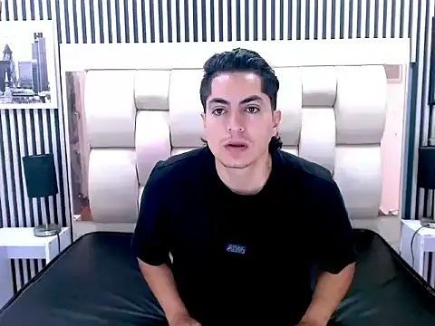 Snapshot of Alex_Wolft chatting on March 2026 12:09:01 PM Alex Wolft online show from March 2026 12:09:01 PM