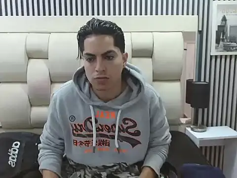 Snapshot of Alex_Wolft chatting on April 2026 11:34:01 AM Alex Wolft online show from April 2026 11:34:01 AM