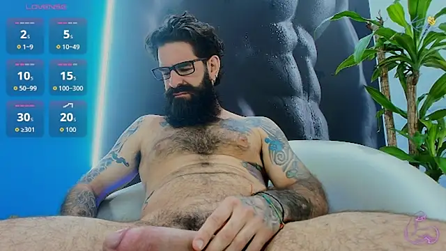 Snapshot of Haraldsmed chatting on April 2026 01:50:02 PM Haraldsmed online show from April 2026 01:50:02 PM