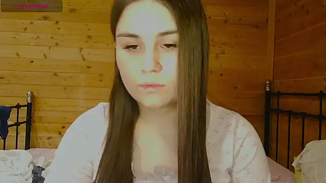 Snapshot of LucyMur chatting on March 2026 09:54:02 PM LucyMur online show from March 2026 09:54:02 PM