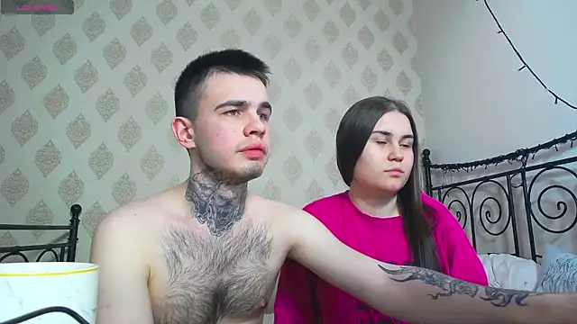 Snapshot of LucyMur chatting on April 2026 09:27:01 PM LucyMur online show from April 2026 09:27:01 PM