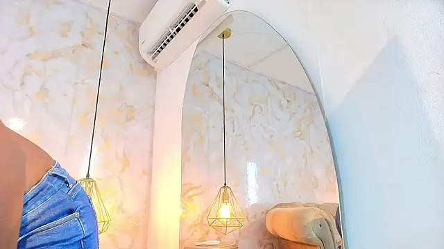 Snapshot of brianaduque chatting on April 2026 12:05:02 AM brianaduque online show from April 2026 12:05:02 AM