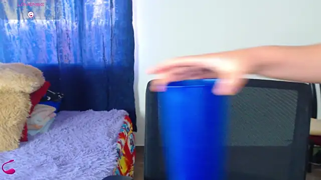 Snapshot of V_ALERY chatting on March 2026 08:56:02 PM V ALERY online show from March 2026 08:56:02 PM