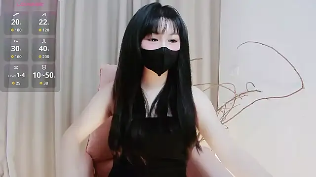 Snapshot of Sweet-Shuna chatting on March 2026 05:44:01 AM Sweet-Shuna online show from March 2026 05:44:01 AM