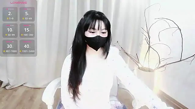 Snapshot of Sweet-Shuna chatting on March 2026 01:32:01 AM Sweet-Shuna online show from March 2026 01:32:01 AM