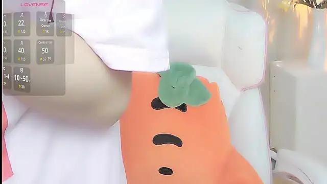 Snapshot of Sweet-Shuna chatting on April 2026 01:51:01 AM Sweet-Shuna online show from April 2026 01:51:01 AM