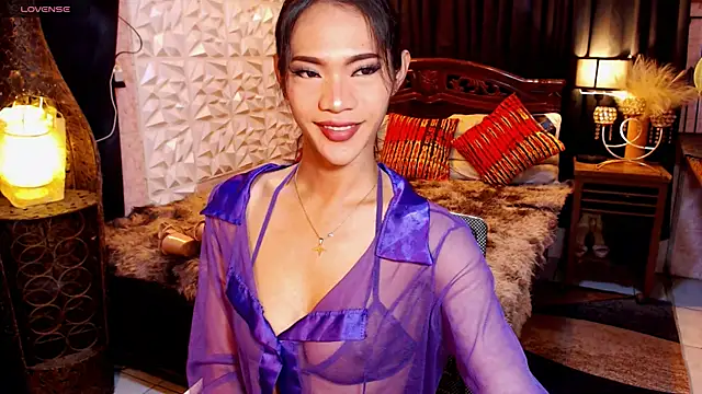 Snapshot of MsEpitome chatting on March 2026 05:50:02 PM MsEpitome online show from March 2026 05:50:02 PM