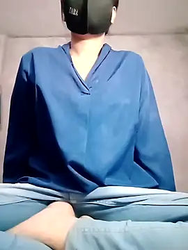 Divya3107 online show from March 2026 03:48:01 PM