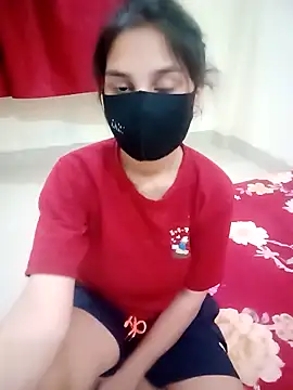 Divya3107 online show from May 2026 02:13:02 PM