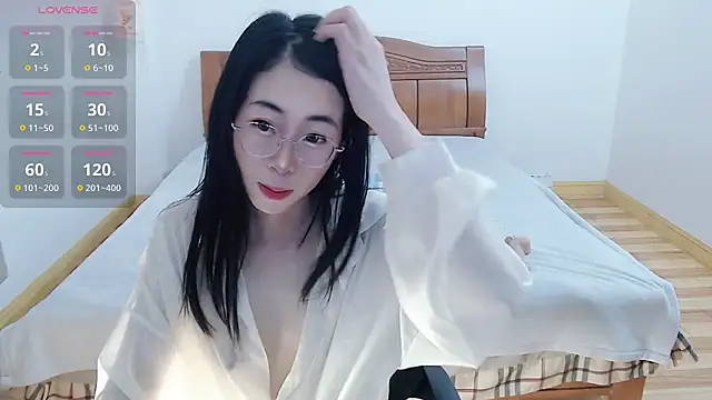 Snapshot of mila-baby-99 chatting on March 2026 03:33:02 AM mila-baby-99 online show from March 2026 03:33:02 AM