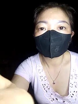 Snapshot of Bling-pusy chatting on March 2026 10:02:02 PM Bling-pusy online show from March 2026 10:02:02 PM