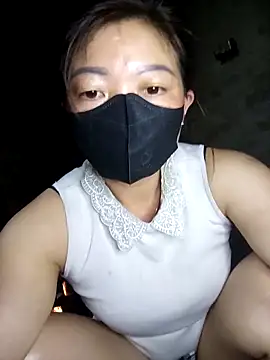 Snapshot of Bling-pusy chatting on March 2026 09:37:01 PM Bling-pusy online show from March 2026 09:37:01 PM