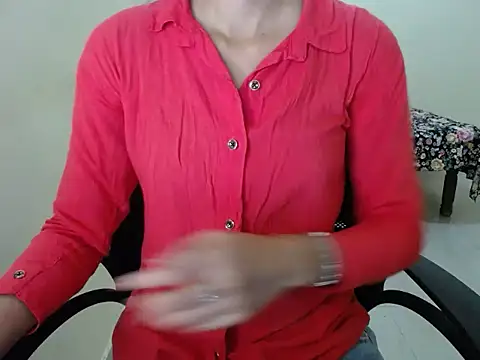 Snapshot of shreya_sharma01 chatting on April 2026 05:21:02 AM shreya sharma01 online show from April 2026 05:21:02 AM