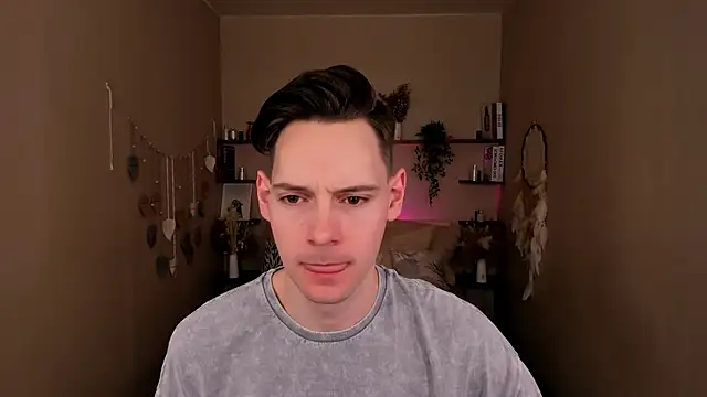 Martin Perry online show from April 2026 09:23:01 PM