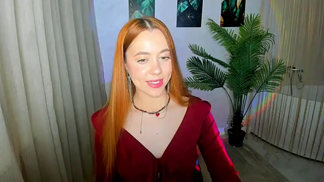 Snapshot of BloomAndFun chatting on May 2026 07:29:01 PM BloomAndFun online show from May 2026 07:29:01 PM