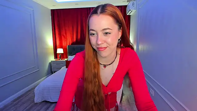 Snapshot of BloomAndFun chatting on May 2026 07:54:02 PM BloomAndFun online show from May 2026 07:54:02 PM
