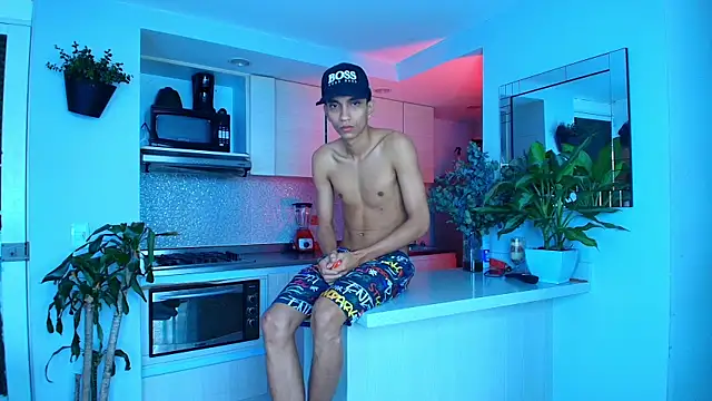 Snapshot of Wild_lovers_ chatting on April 2026 07:41:01 PM Wild lovers online show from April 2026 07:41:01 PM