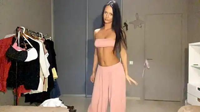 Snapshot of JonnaSzerszen chatting on April 2026 05:24:02 PM JonnaSzerszen online show from April 2026 05:24:02 PM