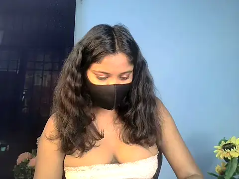 Snapshot of KASHISH_SINGH_ chatting on April 2026 05:25:01 AM KASHISH SINGH online show from April 2026 05:25:01 AM