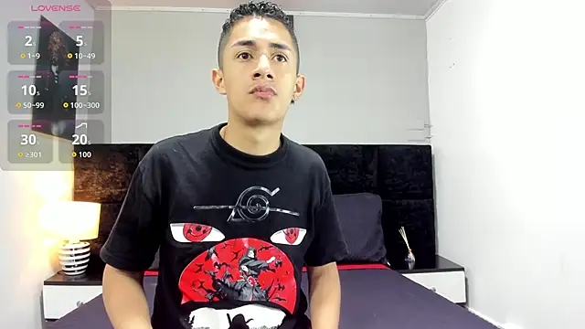 Snapshot of _Alan_Walker_1 chatting on March 2026 01:04:02 PM Alan Walker 1 online show from March 2026 01:04:02 PM