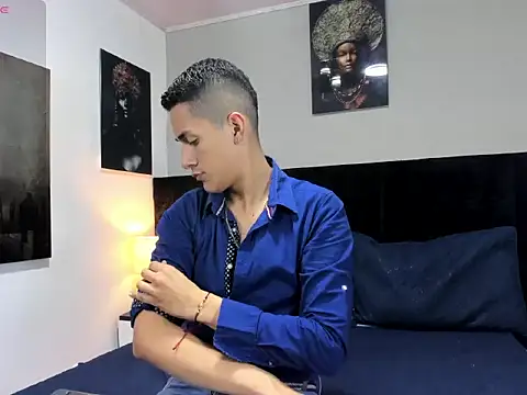 Snapshot of _Alan_Walker_1 chatting on March 2026 01:28:01 PM Alan Walker 1 online show from March 2026 01:28:01 PM