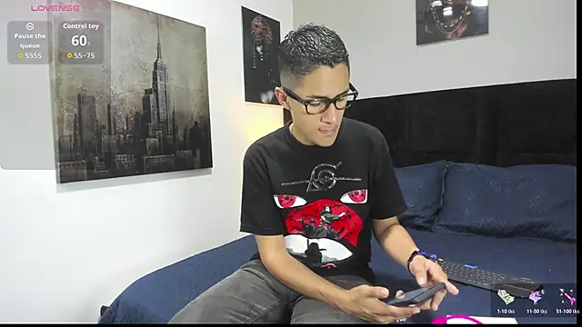 Snapshot of _Alan_Walker_1 chatting on April 2026 01:09:02 PM Alan Walker 1 online show from April 2026 01:09:02 PM