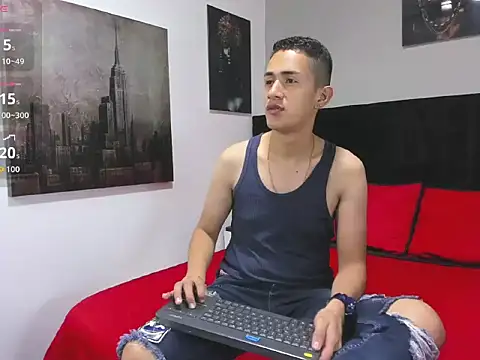 Snapshot of _Alan_Walker_1 chatting on April 2026 02:10:02 PM Alan Walker 1 online show from April 2026 02:10:02 PM