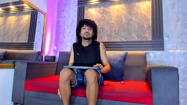 Angelo Blessed online show from June 2026 07:33:01 PM