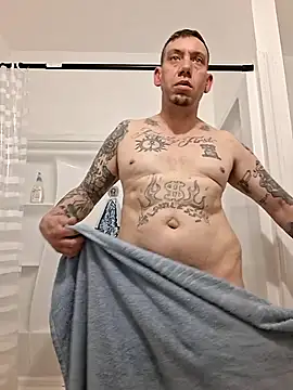 Snapshot of Brandon23xxxgb chatting on April 2026 01:38:01 AM Brandon23xxxgb online show from April 2026 01:38:01 AM