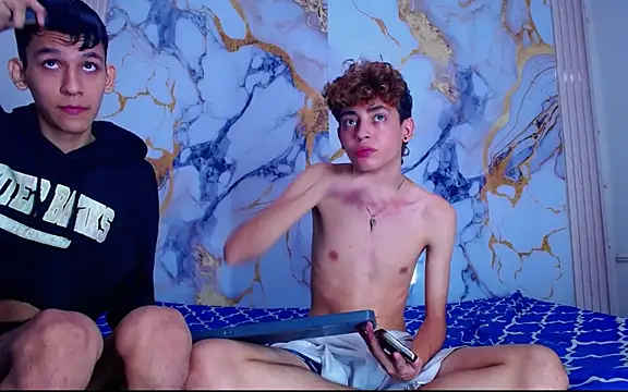 Snapshot of Desire_Boys1 chatting on April 2026 05:18:01 PM Desire Boys1 online show from April 2026 05:18:01 PM