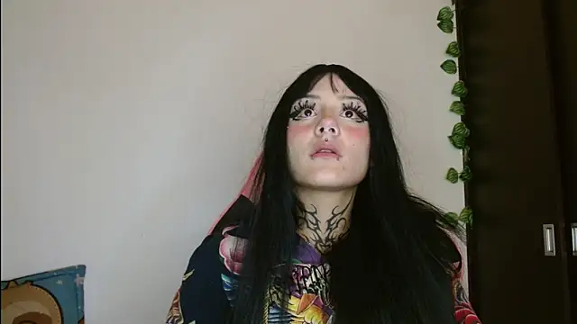 Snapshot of tokiovamp chatting on March 2026 08:29:02 AM tokiovamp online show from March 2026 08:29:02 AM